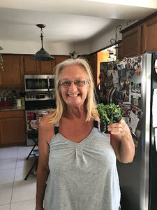 Meet your Posher, Janet